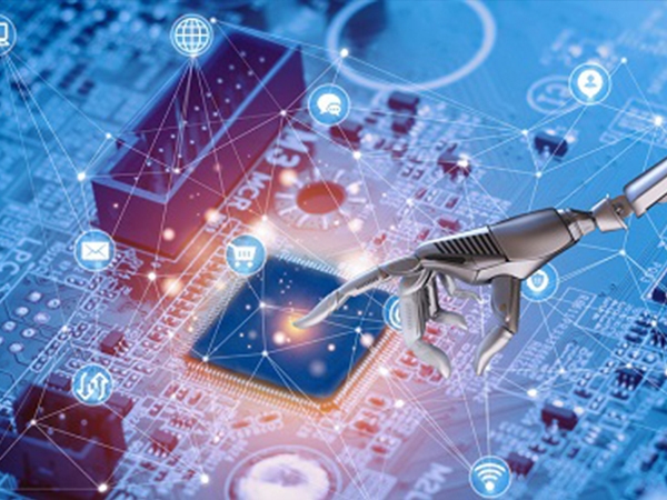 To become a leader in technological innovation in the industry, what should circuit board manufacturers do?